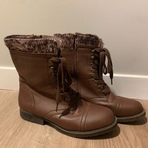 Brown Lace-Up Women's Boots